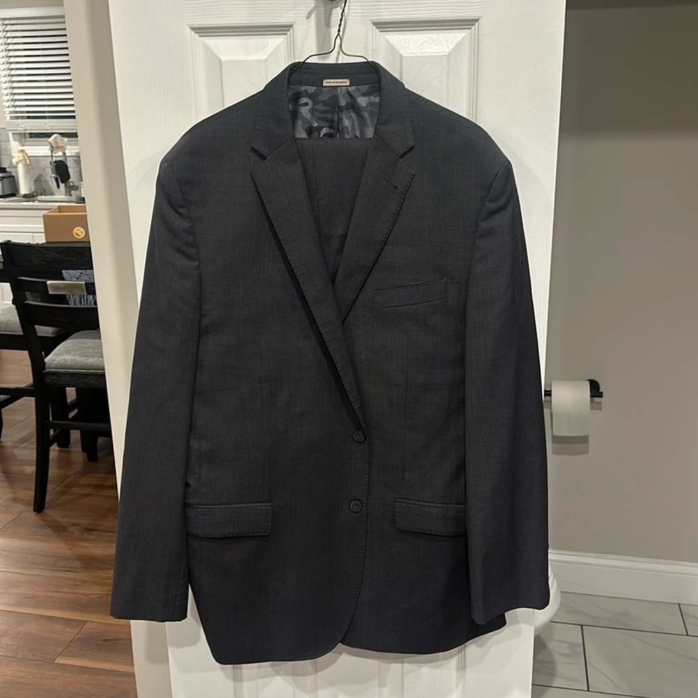 Men’s XL Grey Suit Jacket and Pants